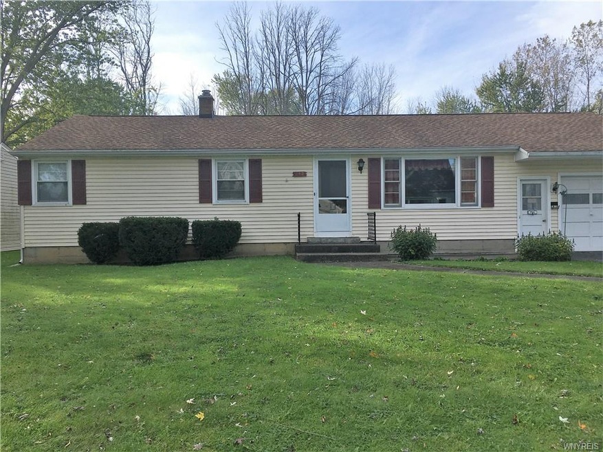 452 Wallace Ave, North Tonawanda, NY 14120 - photo 1