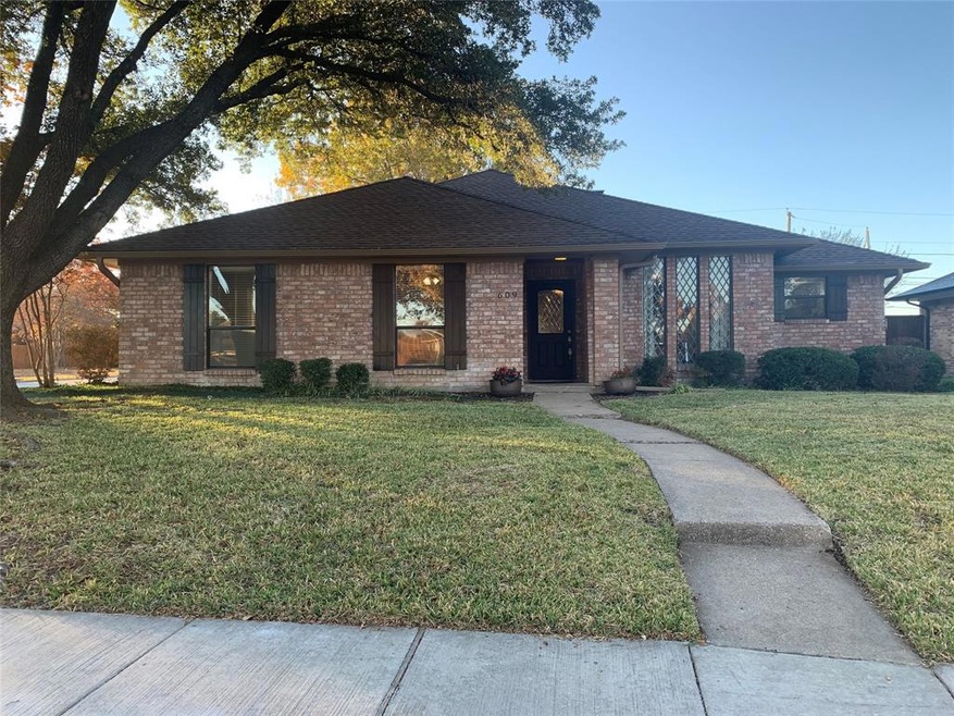 609 Stoneybrook Dr, Wylie, TX 75098 - photo 1