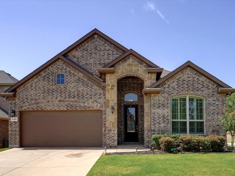 2100 Skysail Ln, Denton, TX 76210 - photo 1