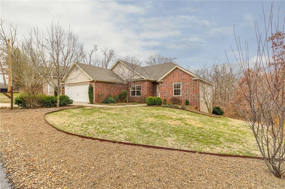 15 Chatburn Ln, Bella Vista, AR 72715 - photo 1