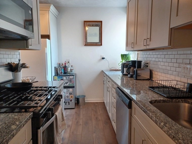 10 Jamaicaway Ct unit 21, Jamaica Plain, MA 02130 - photo 1