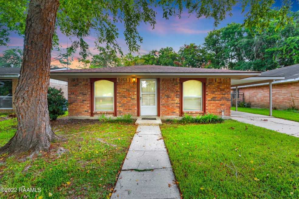112Collegiate-Twilight