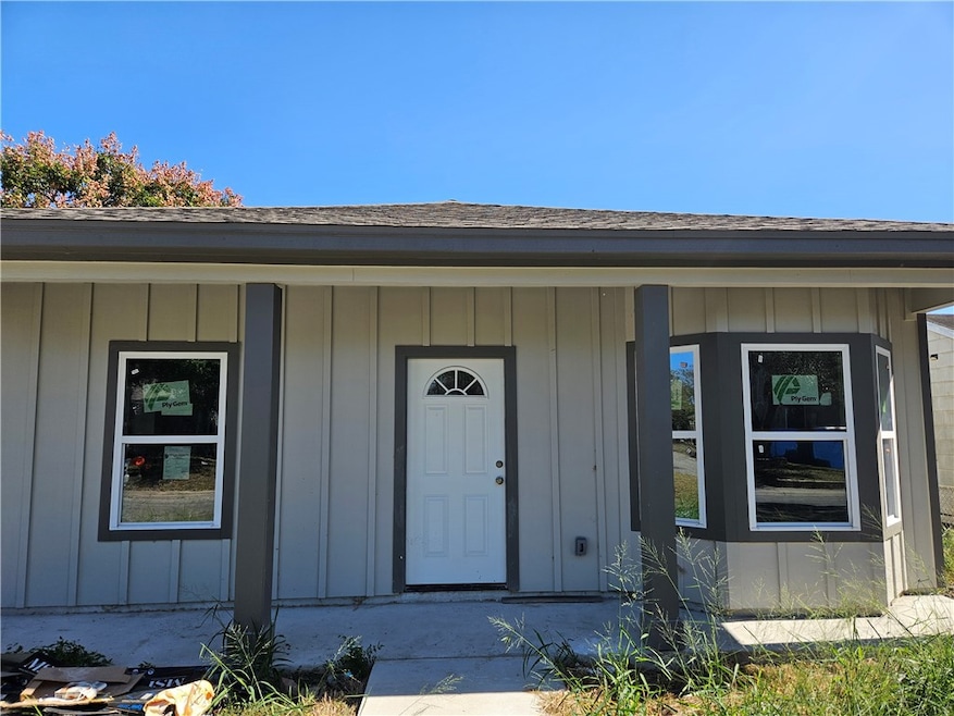 4446 Carlton St, Corpus Christi, TX 78415 - photo 1