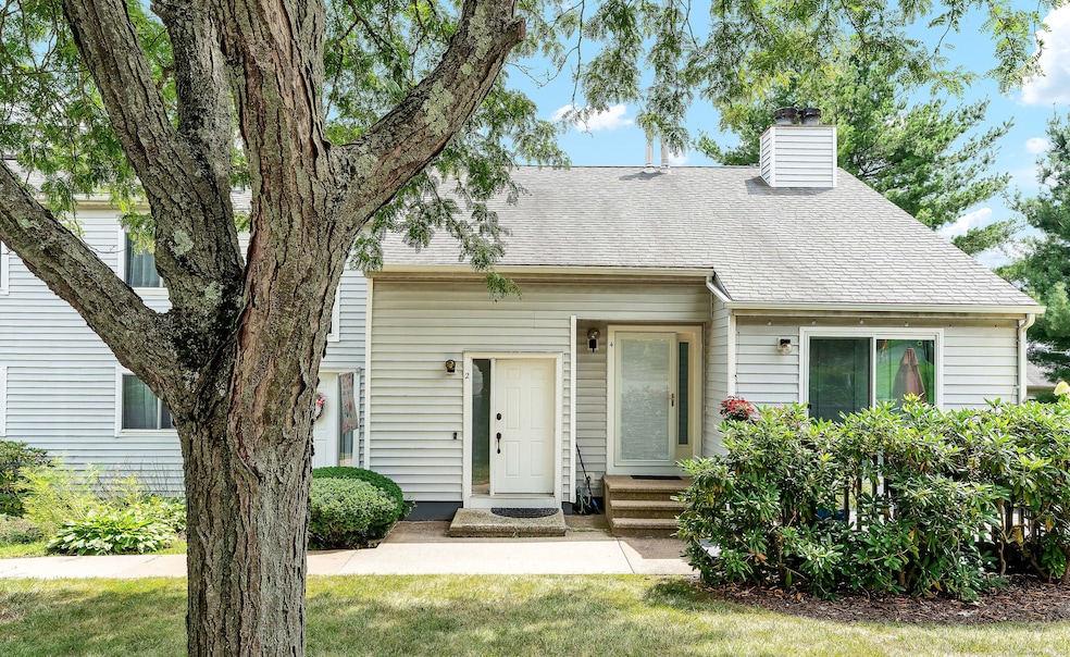 2 Morningview Dr, Cromwell, CT 06416 - photo 1