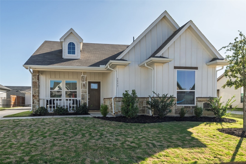 1577 Saylee Ln, Burleson, TX 76028 - photo 1