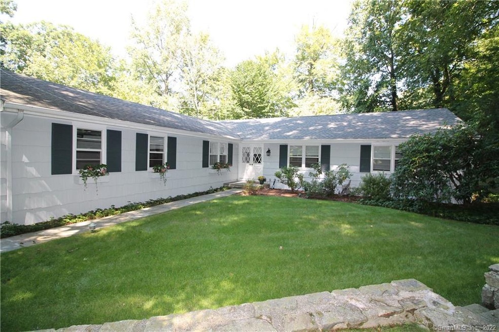 375 Club Rd, Stamford, CT 06905 - photo 1
