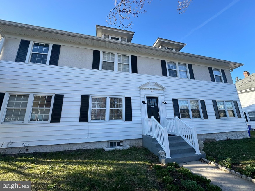901 View St, Hagerstown, MD 21742 - photo 1