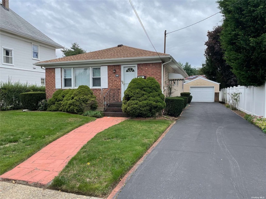 708 Riverside Ave, Baldwin, NY 11510 - photo 1