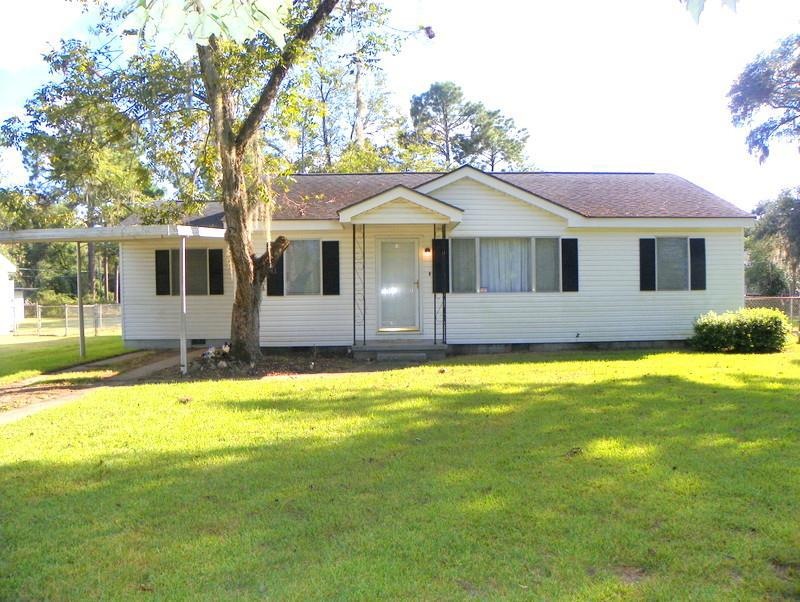 1906 Avalon Ave, Albany, GA 31707 - photo 1