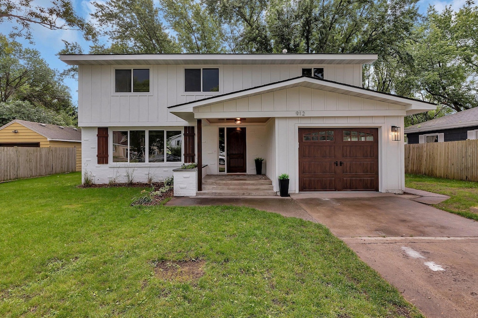 912 3rd St S, Cold Spring, MN 56320 - photo 1