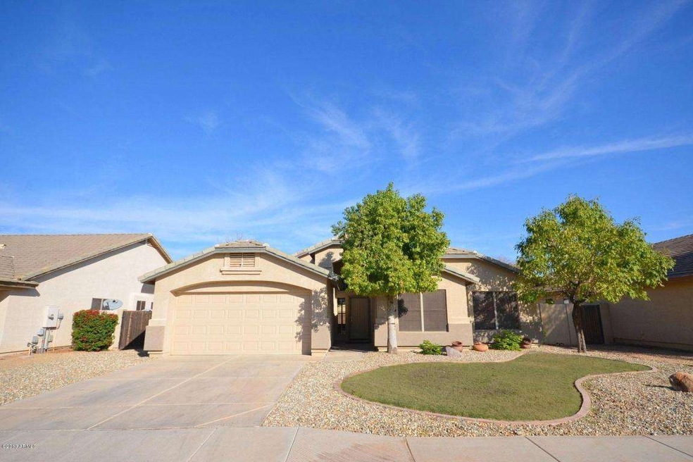 2062 E Smoke Tree Rd, Gilbert, AZ 85296 - photo 1