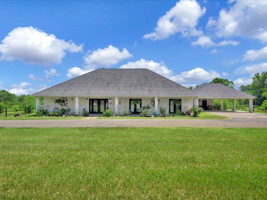 1218 County Road 811, Nacogdoches, TX 75964 - photo 1