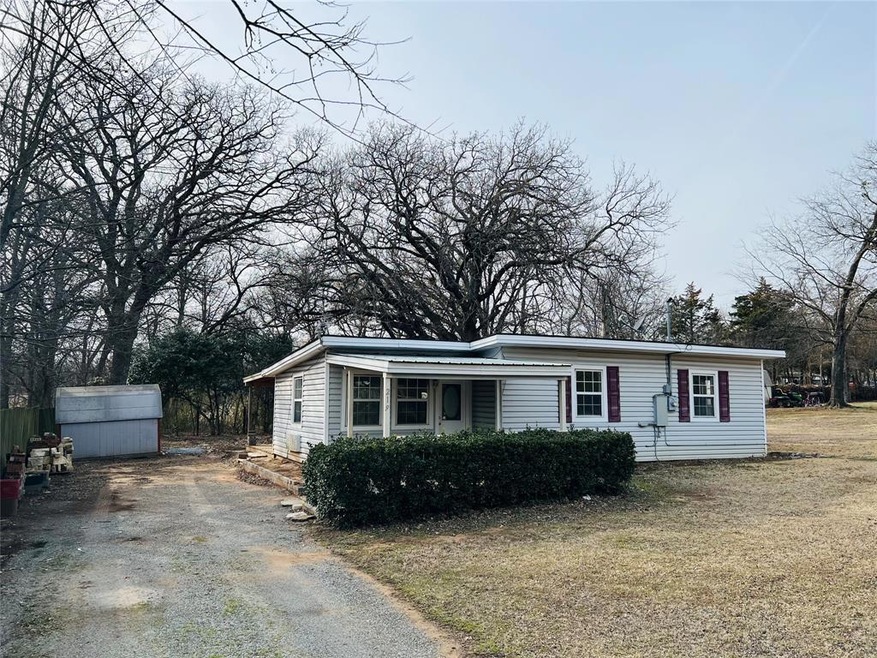 219 Anglers Beach Blvd, Pottsboro, TX 75076 - photo 1