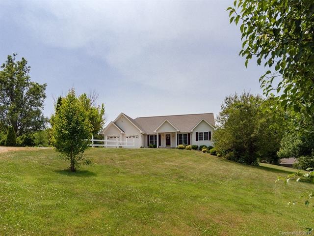 25 Red Bud Ln, Leicester, NC 28748 - photo 1