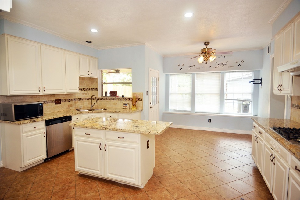 15843 Jamie Lee Dr, Houston, TX 77095 - photo 1