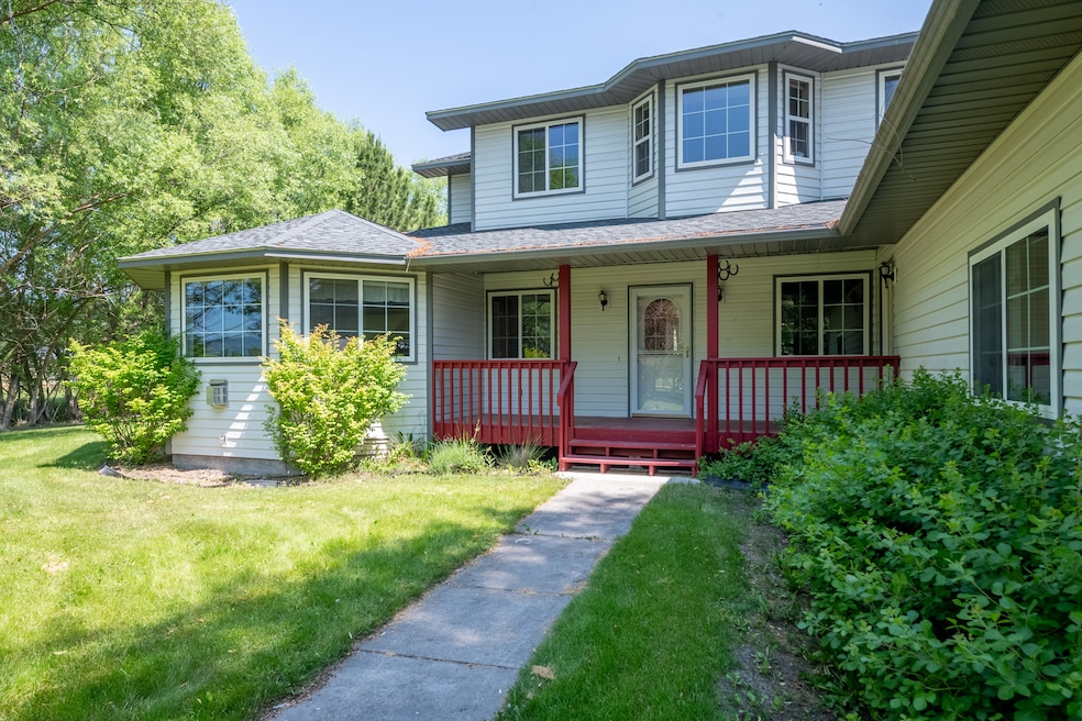 Under Contract $995,000 • Co-Listing Agent