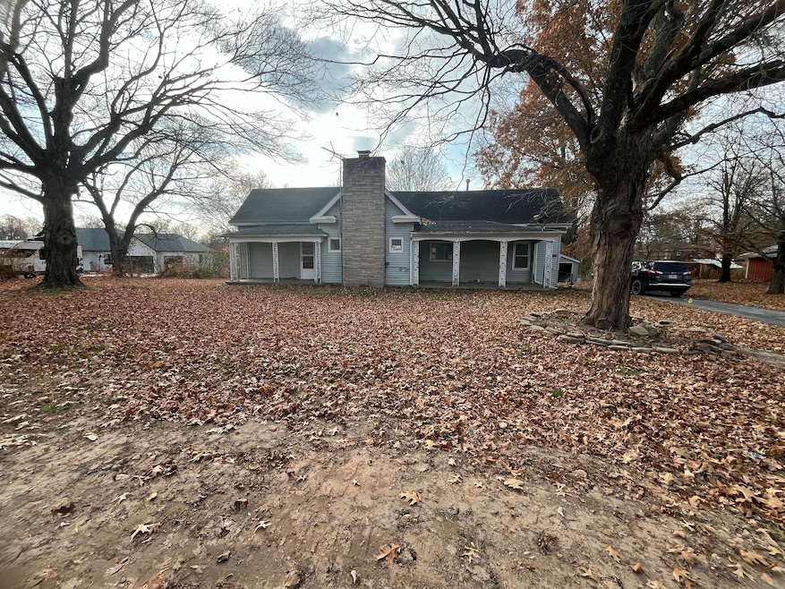 107 E Mockingbird Ln, Crane, MO 65633 - photo 1