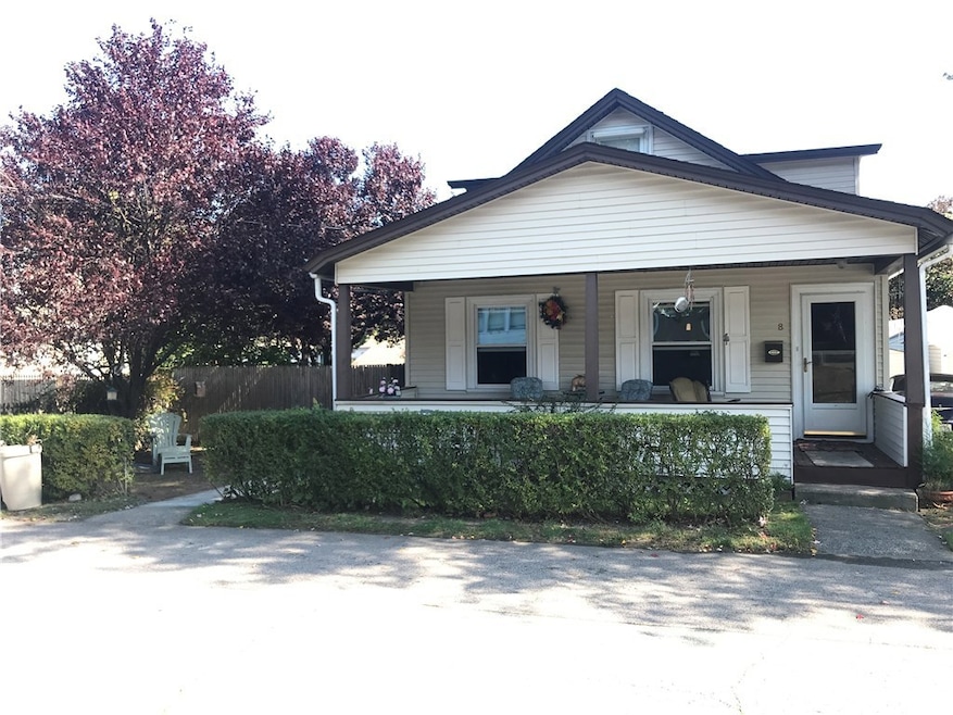 8 Kent St, West Warwick, RI 02893 - photo 1
