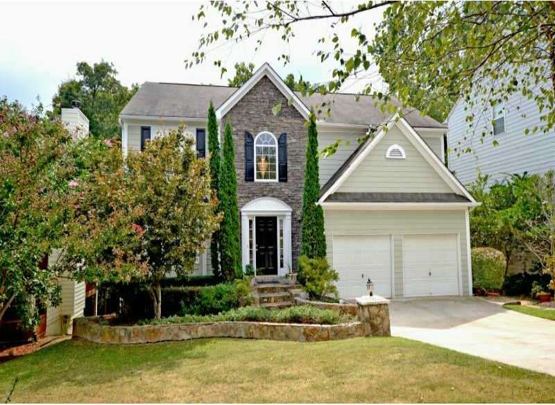 Exterior Front. Welcome to 548 Summerbrooke Ct., S