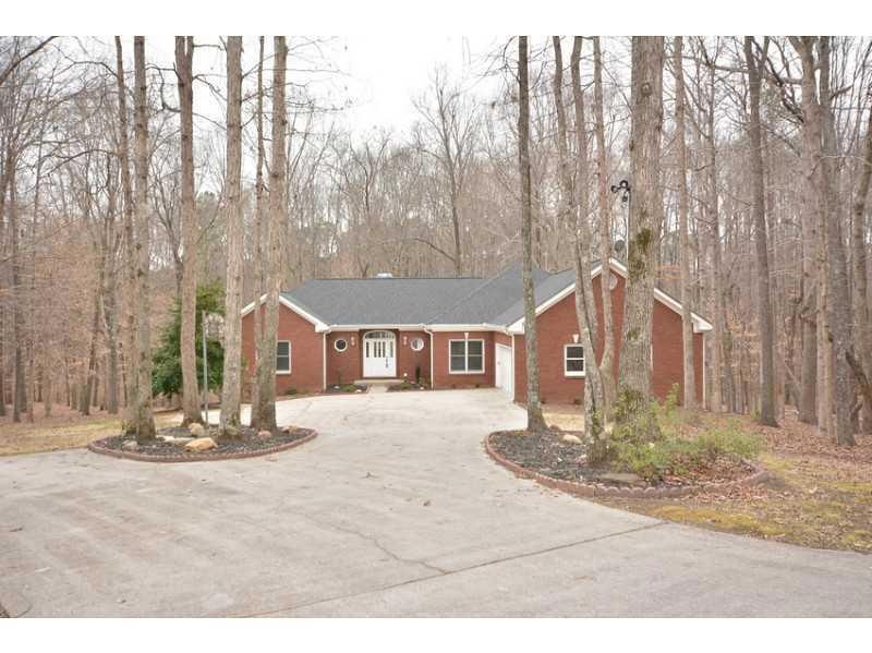 696 Hillwood Ct, Dacula, GA 30019 - photo 1