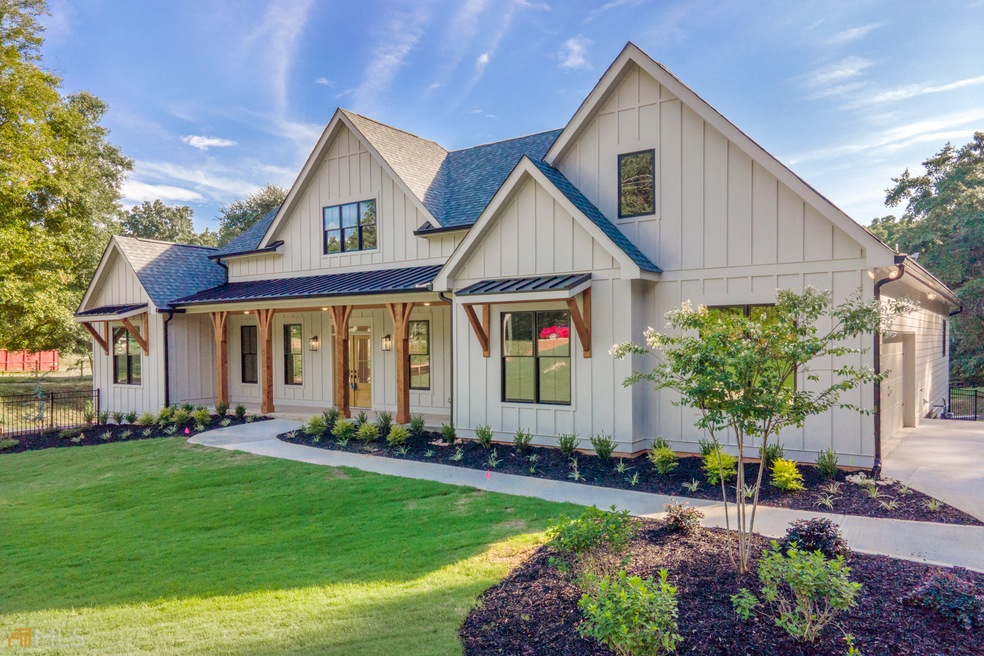 Welcome to 9210 Waldrip Road!