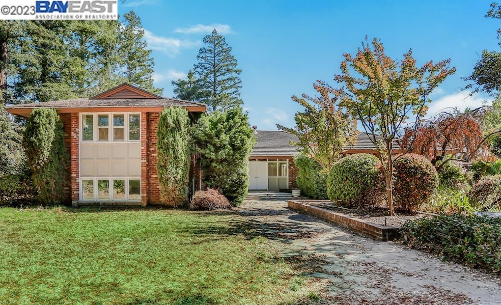 4121 E Acampo Rd, Acampo, CA 95220 - photo 1