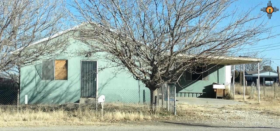 4214 S Spencer St, Carlsbad, NM 88220 - photo 1