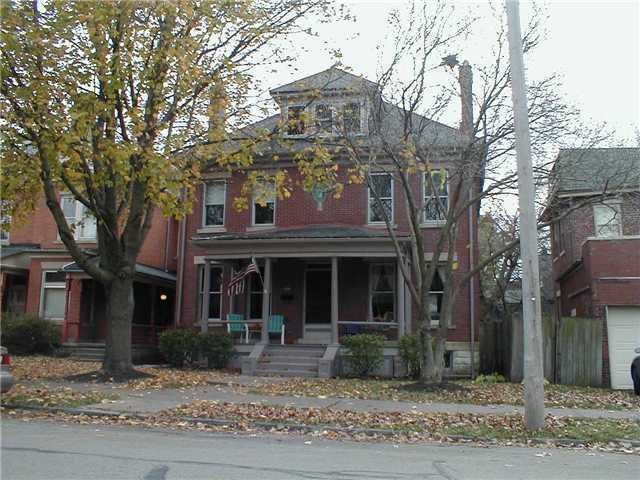 151 W 1st Ave, Columbus, OH 43201 - photo 1