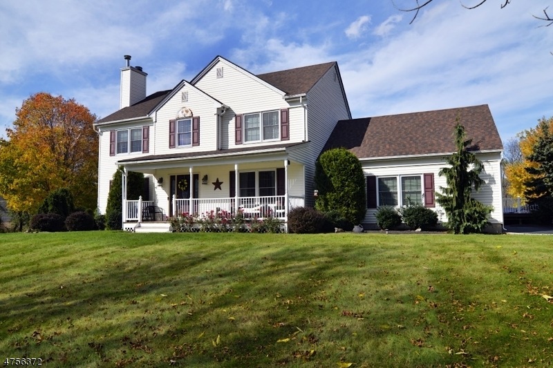 7 Country Meadow Rd, Hackettstown, NJ 07840 - photo 1