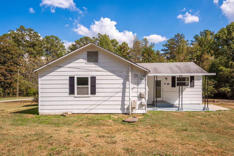 289 Neal Dr, Rossville, GA 30741 - photo 1