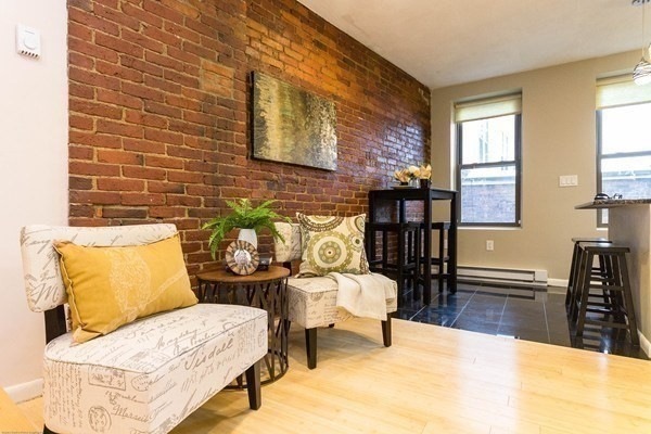 8 Battery St unit 9, Boston, MA 02109 - photo 1