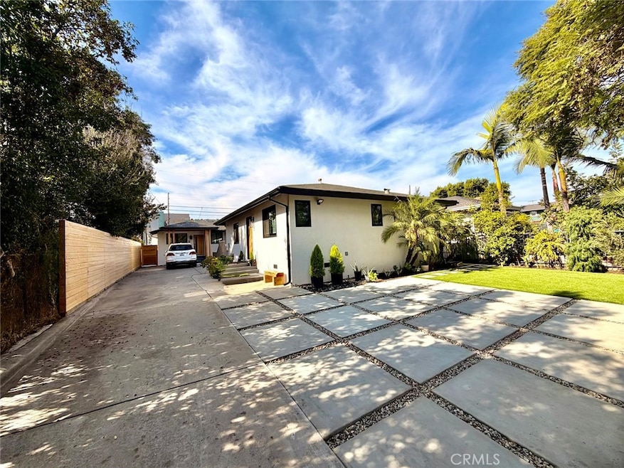 3007 3009 S Hobart, Los Angeles, CA 90018 - photo 1