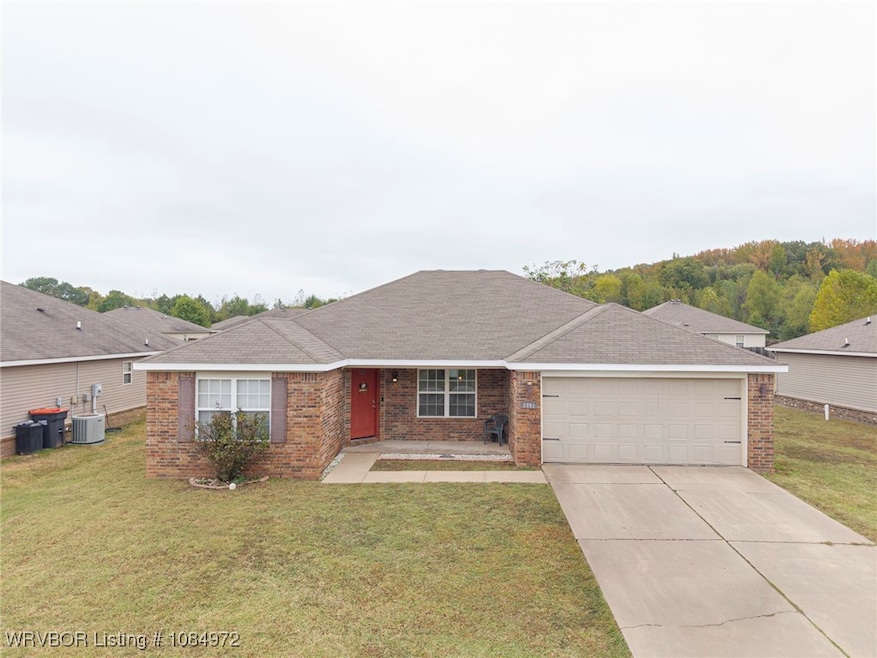 2001 Scarlett Oaks, van Buren, AR 72956 - photo 1
