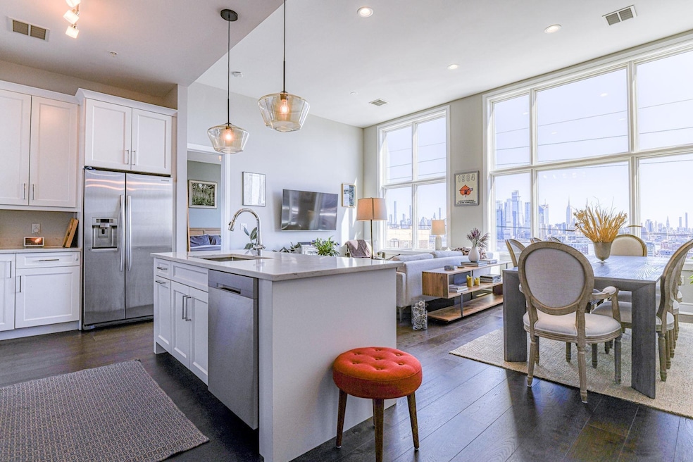 801 Palisade Ave unit 405, Union City, NJ 07087 - photo 1