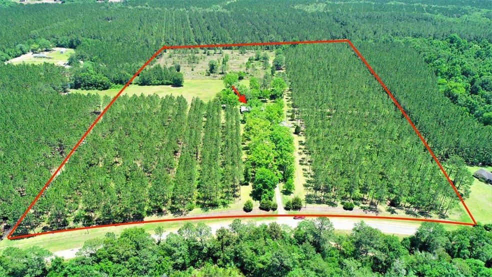 80 Woodchuck Ln, Douglas, GA 31533 - photo 1