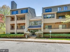 6905 Jones View Dr unit 1, Baltimore, MD 21209 - photo 1