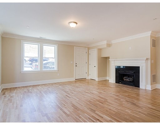 69 Telegraph St unit 101, Boston, MA 02127 - photo 1