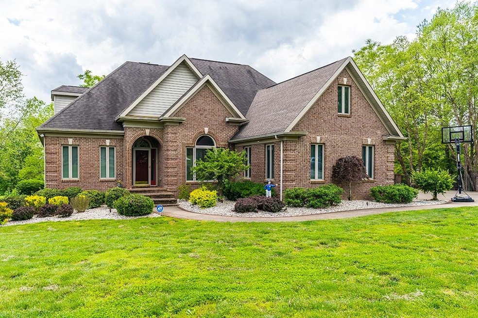 481 Cave Spring Rd, Nicholasville, KY 40356 - photo 1