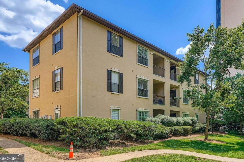 3777 Peachtree Rd NE unit 1338, Brookhaven, GA 30319 - photo 1