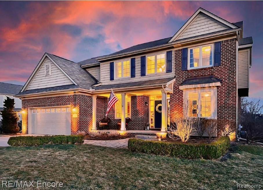 1286 Laguna Ct, Lake Orion, MI 48359 - photo 1