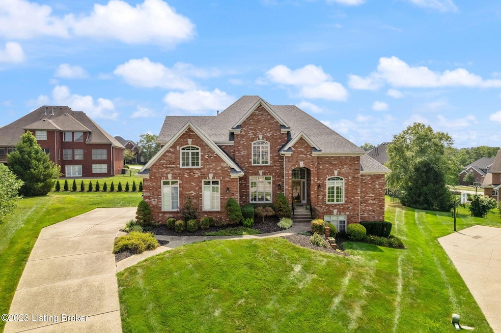 2805 Woodcrest Ct-12