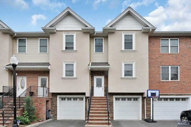 37 Michael Ln, Wallington, NJ 07057 - photo 1