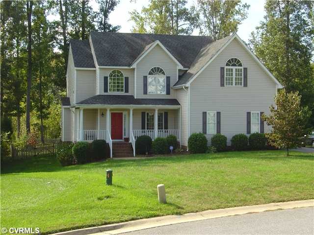 Exterior Front - Beautiful cul de sac lot!!