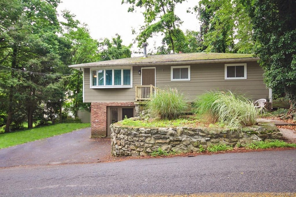 67 Becker St, Lake Peekskill, NY 10537 - photo 1