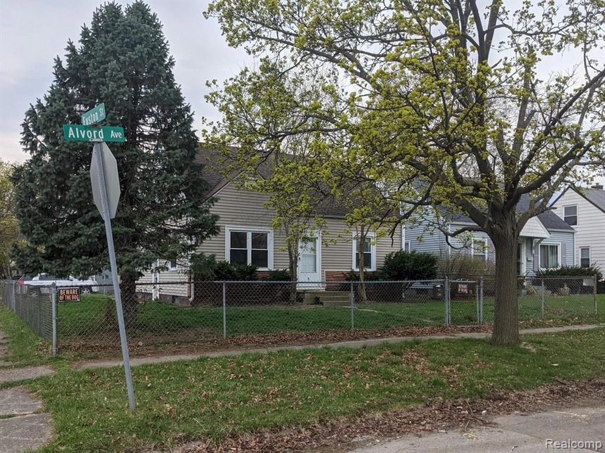 701 Alvord Ave, Flint, MI 48507 - photo 1