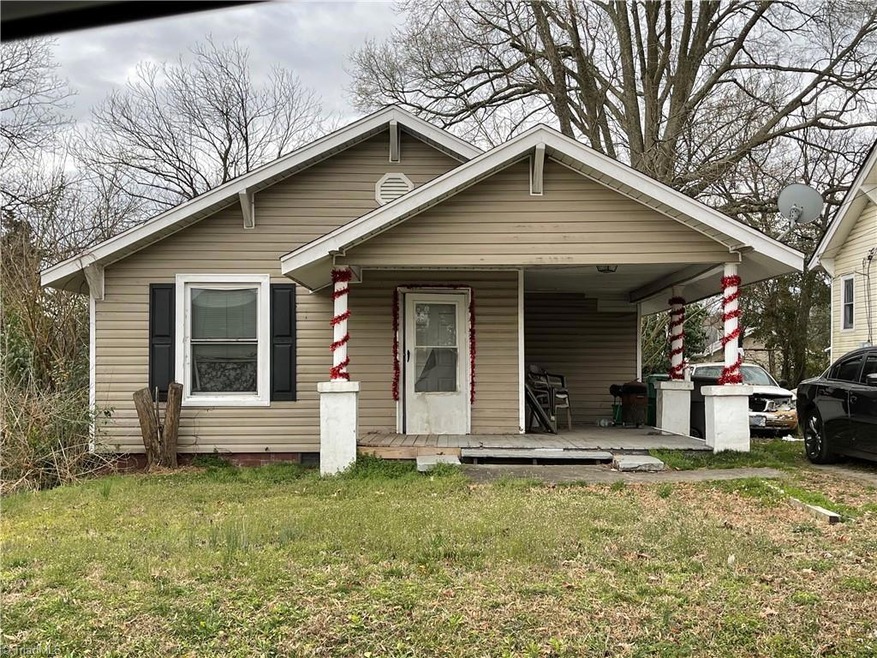 1212 Ragan Ave, High Point, NC 27260 - photo 1
