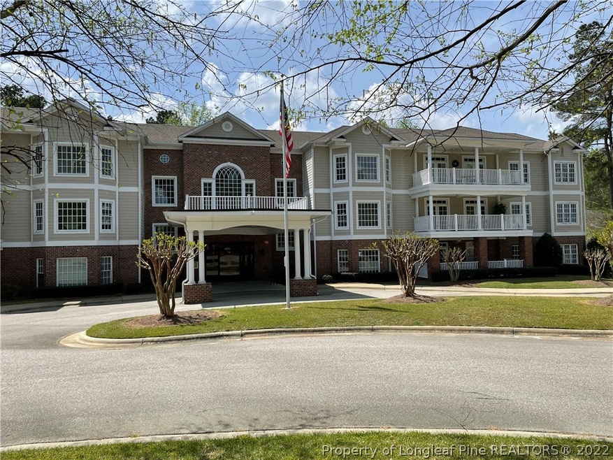 324 Glenburney Dr unit 101, Fayetteville, NC 28303 - photo 1