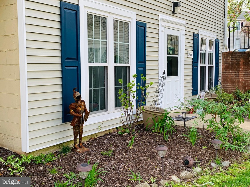 2865 Madeira Ct, Woodbridge, VA 22192 - photo 1