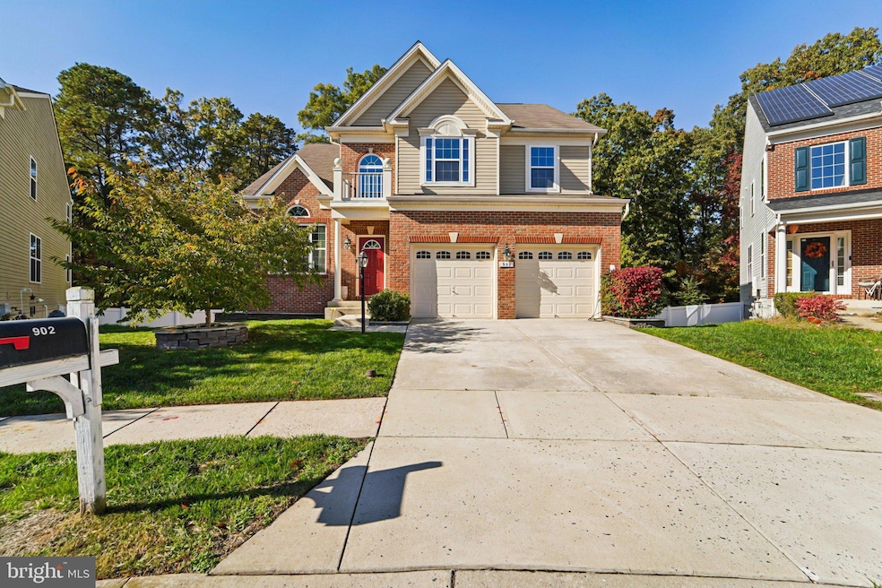 902 Boatwright Dr, Glen Burnie, MD 21060 - photo 1
