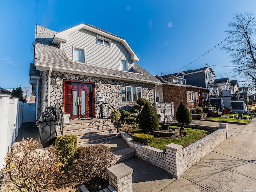 159-11 101st St, Howard Beach, NY 11414 - photo 1